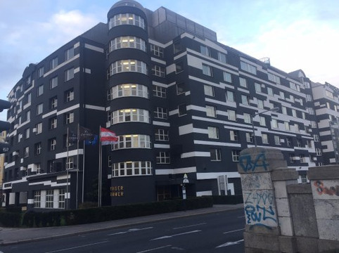 维也纳万丽酒店 - 万豪生活酒店主图