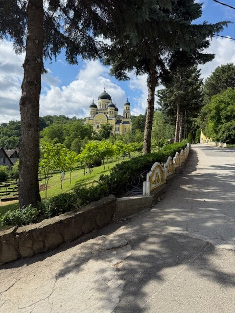 Hancu Monastery-Nisporeni必去景点
