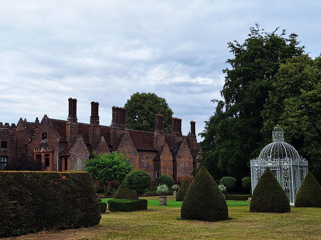Chenies Manor House And Gardens-Chenies必去景点