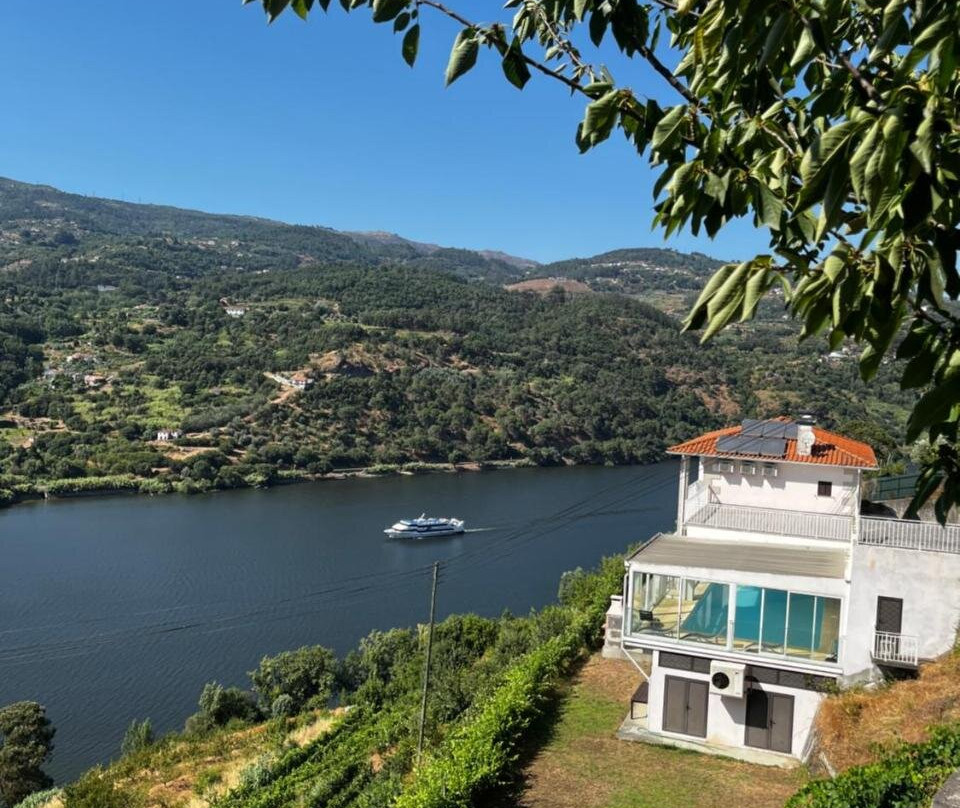 Douro Nest Houses