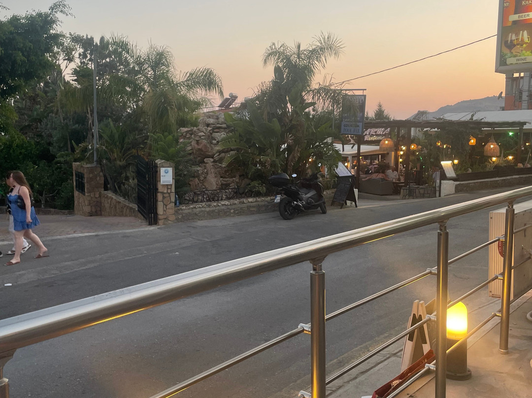 Pefki Irish Pub-Pefkos必去景点