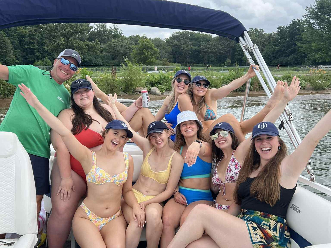 Jerry's Majestic Marine-Fontana必去景点