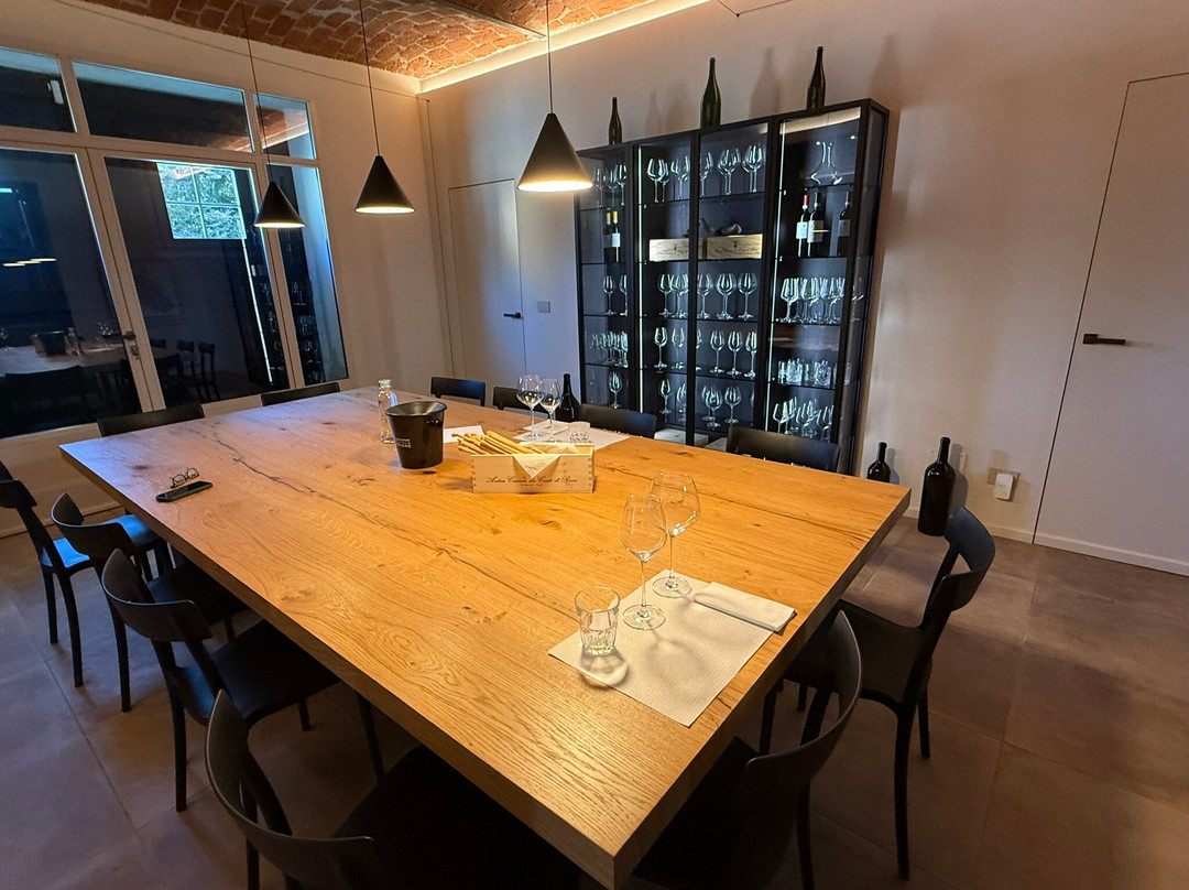 Antica Cascina Dei Conti Di Roero-Vezza d'Alba必去景点