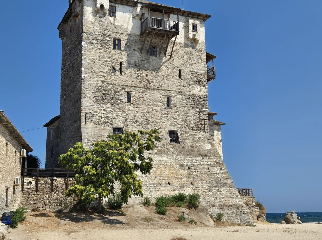 Byzantine Tower of Ouranoupolis-Ouranoupolis必去景点