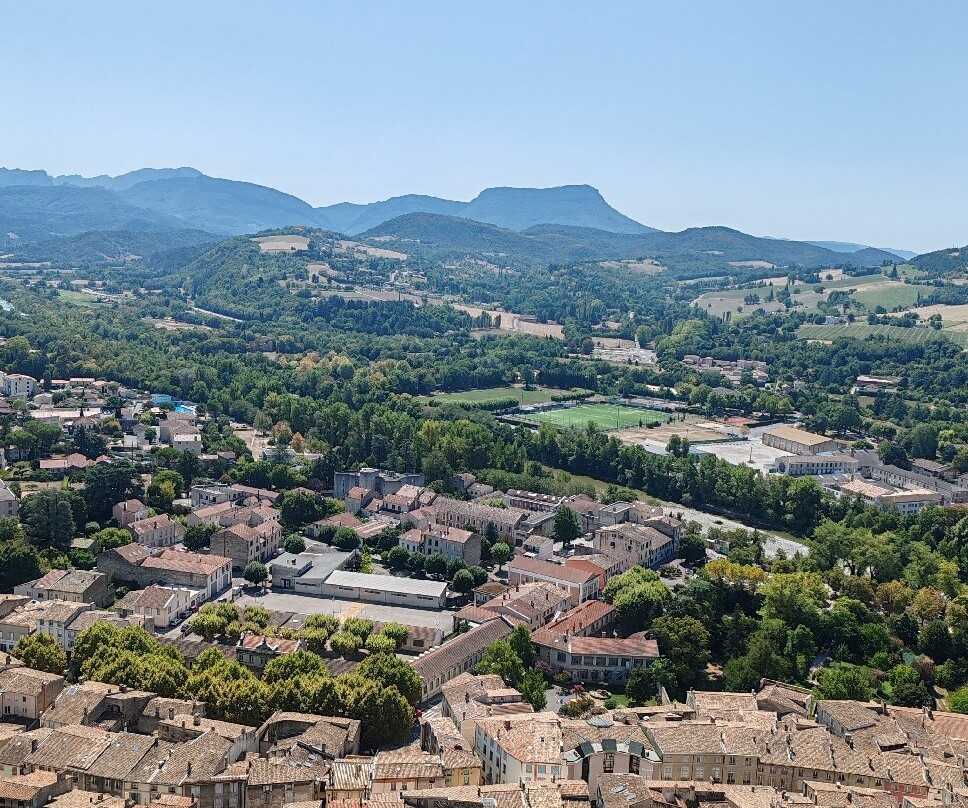 Tower of Crest-Crest必去景点