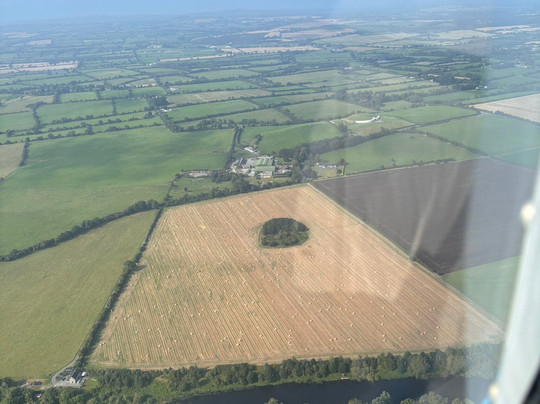 Adventure 001 Helicopters Ireland-沃特福德必去景点