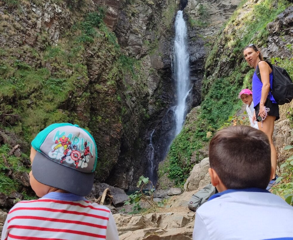 Cascade D'enfer-巴涅尔-德吕雄必去景点