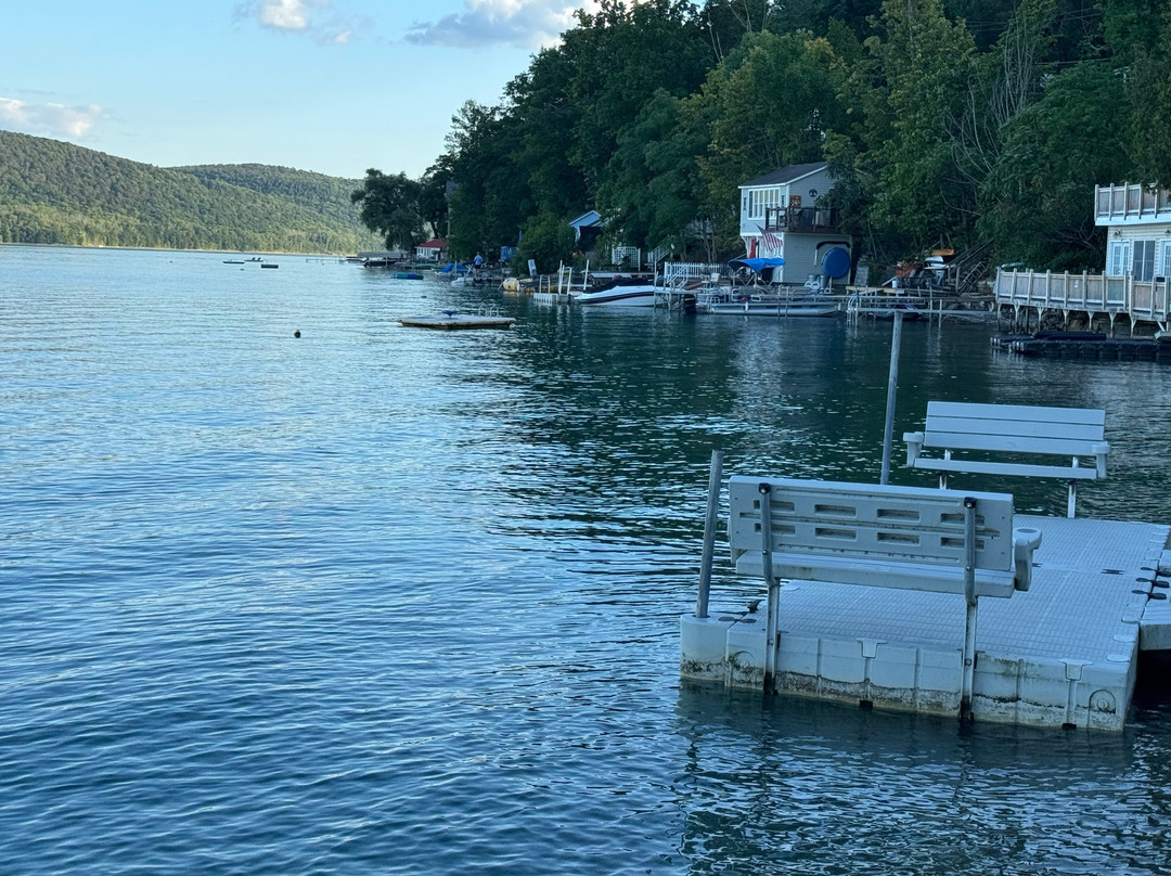 Lake View Motel主图