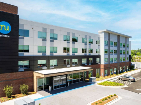 教堂山希尔顿Tru酒店