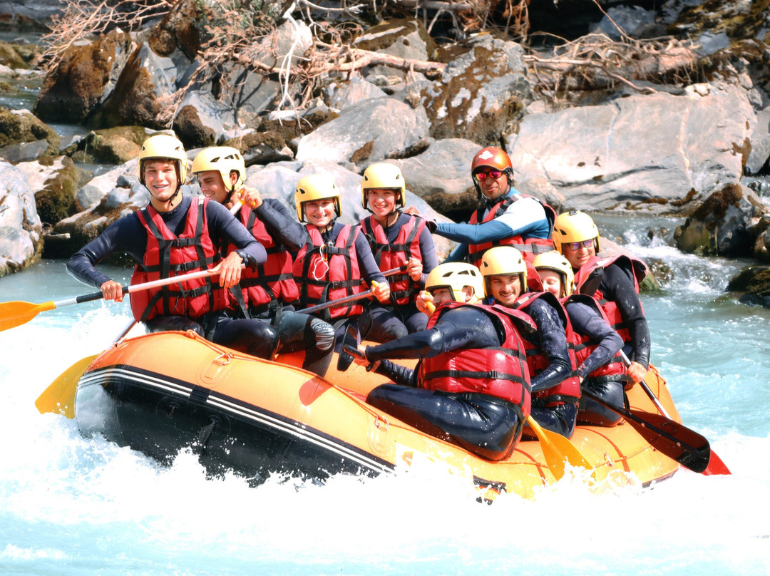 Latitude Rafting-Embrun必去景点
