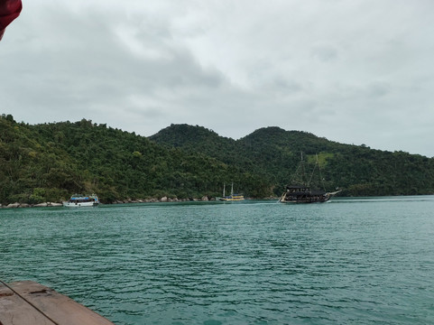 Escuna Banzay-帕拉地必去景点