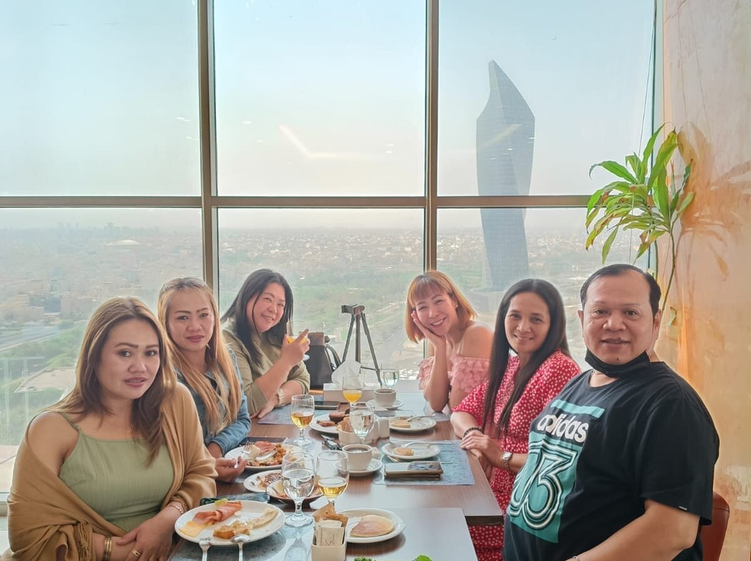 Ramada Encore by Wyndham Kuwait Downtown主图