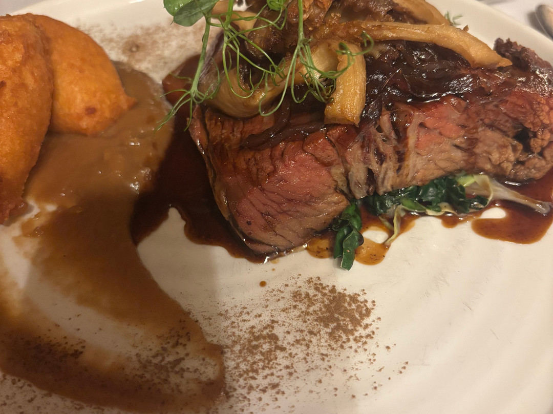 Yalbury Cottage主图