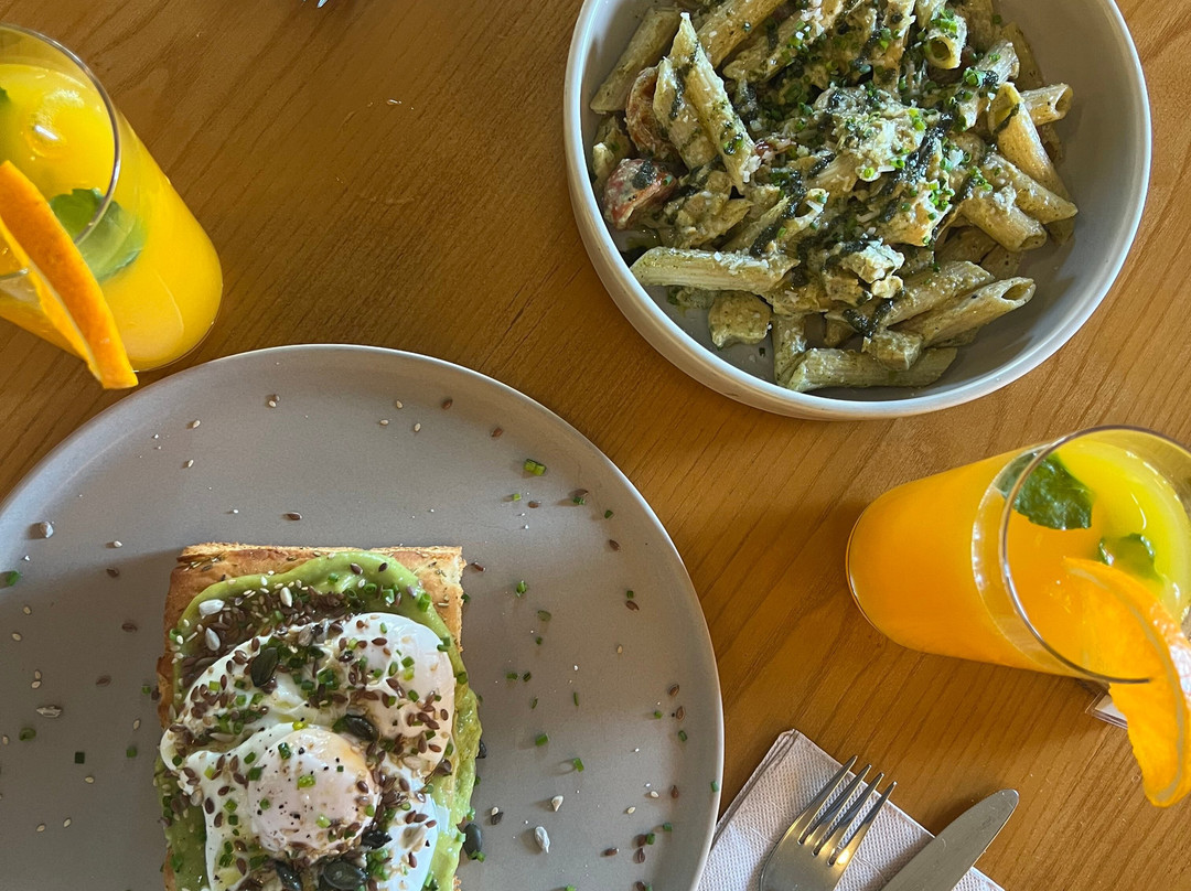 Noshi Vila - Coffee & Healthy Food