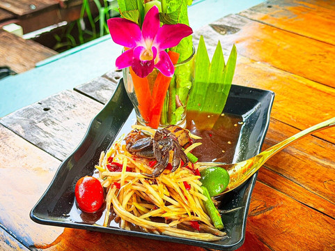 ร้านนั่งห้อยขา