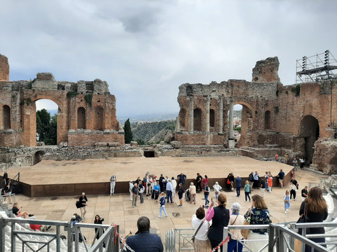 Tourist-卡塔尼亚必去景点