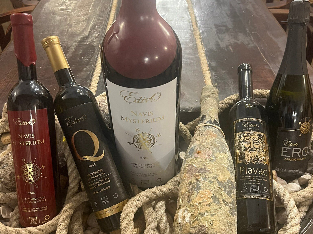 Edivo Wine Bar-Drace必去景点