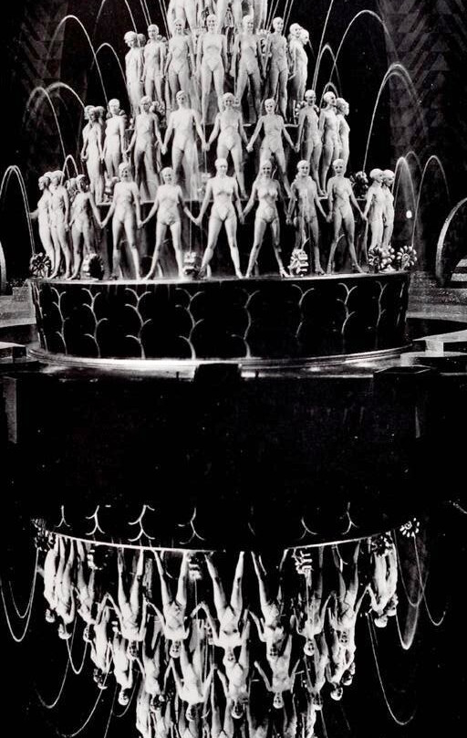 Worthing Connaught Theatre & Cinema-沃辛必去景点