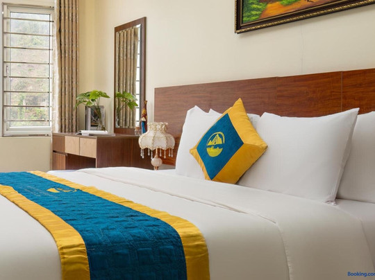 Catba Cannon Fort Hotel