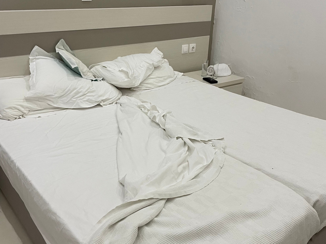 Douskos Port House主图