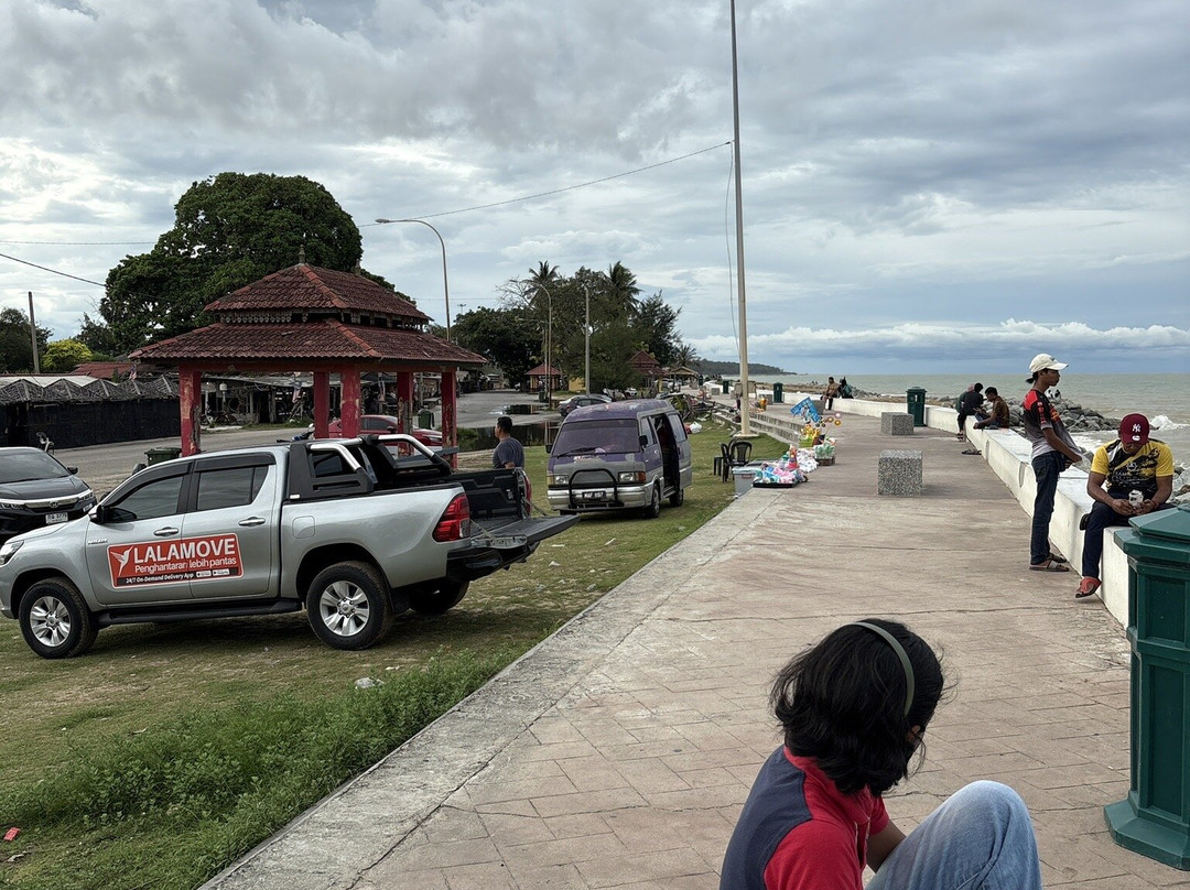 Pantai Cahaya Bulan-哥打巴鲁必去景点