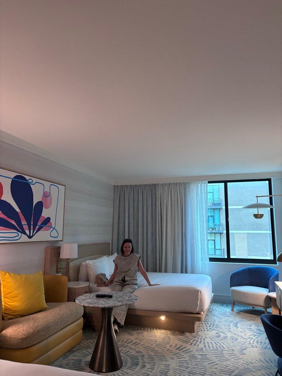 The Highland Dallas, Curio Collection by Hilton-客卧