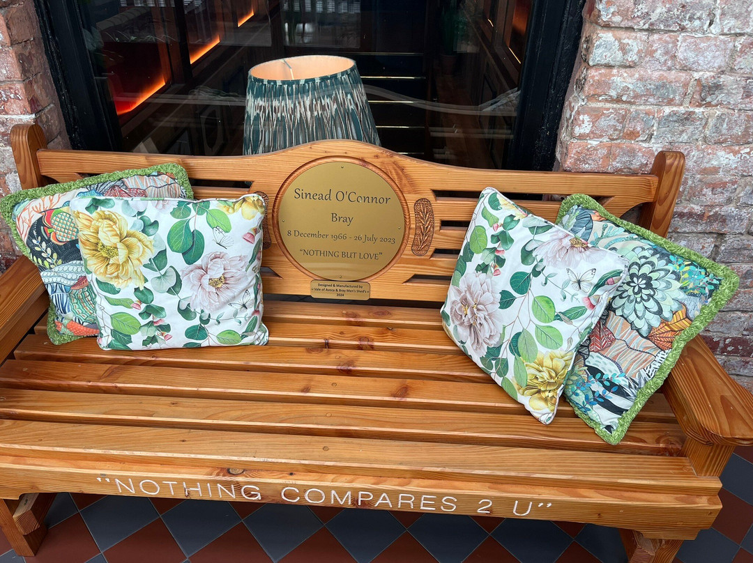 玛特洛酒店主图