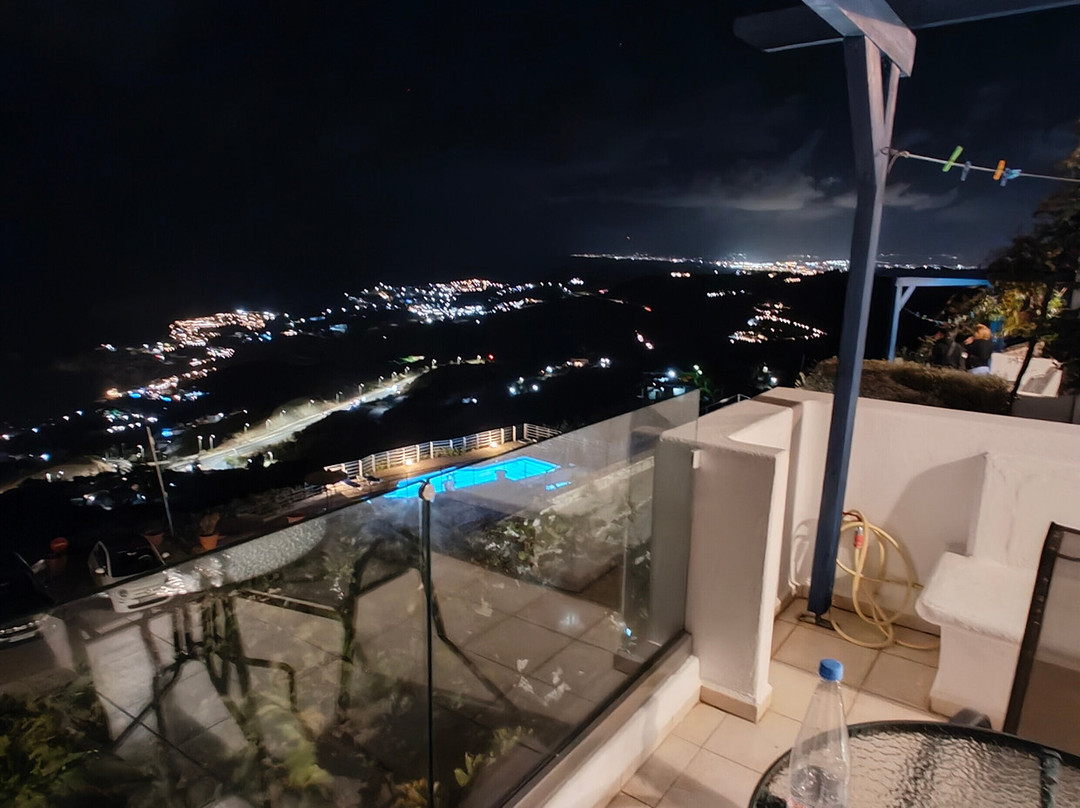 Nymphes Luxury Apartments主图