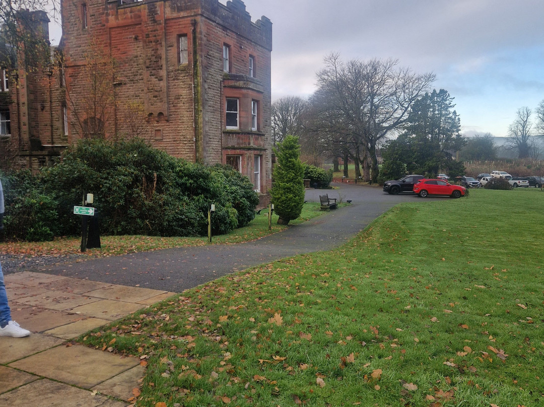 修道士冲击平原乡村别墅酒店主图