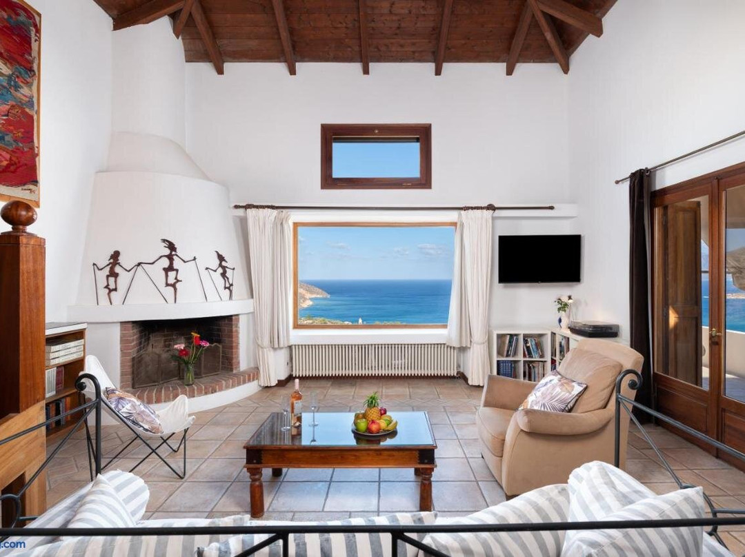 Villa Mirabello Suites