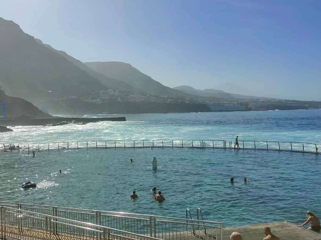 Piscina natural Punta del Hidalgo-Punta del Hidalgo必去景点