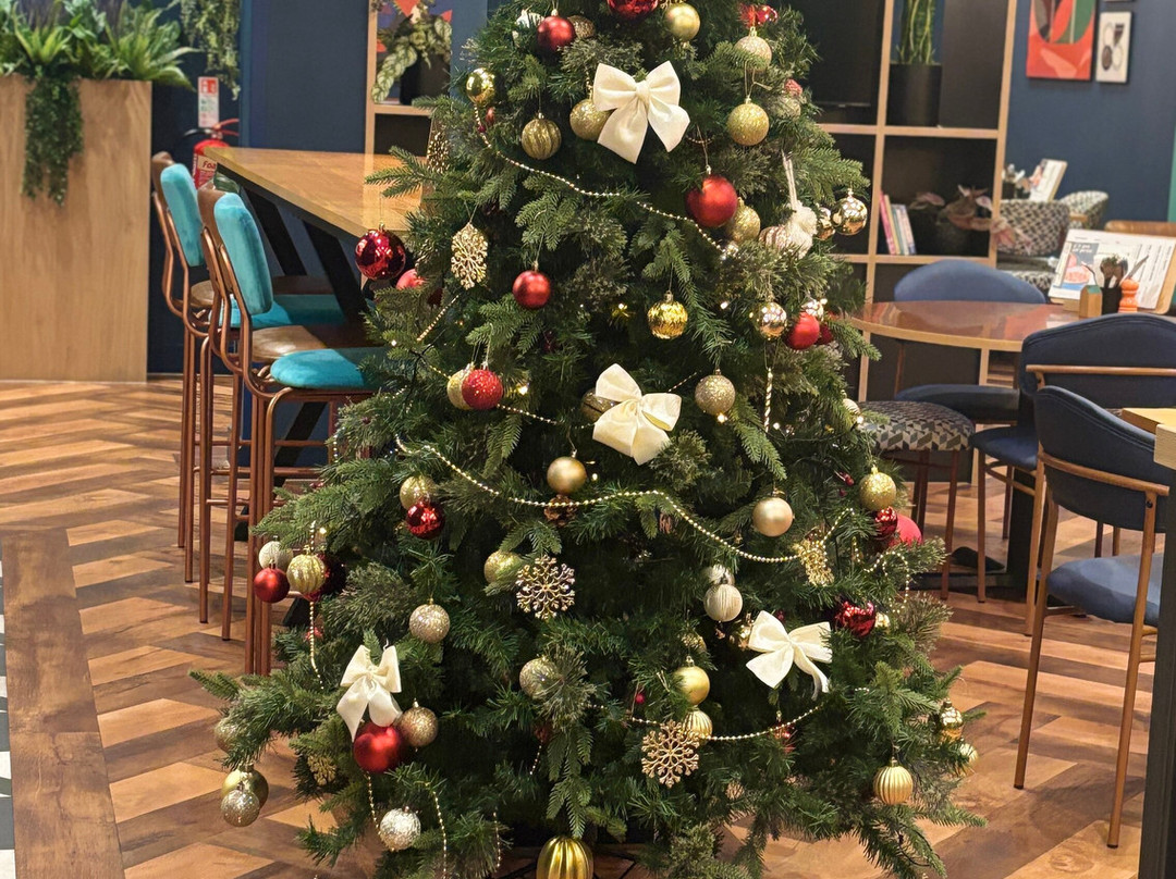 Travelodge Hatfield Central主图