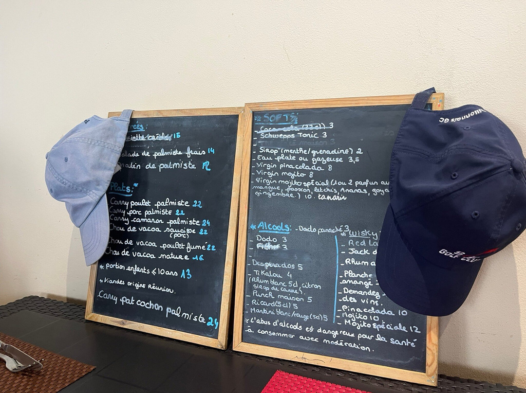 L'atelier Palmiste Rouge