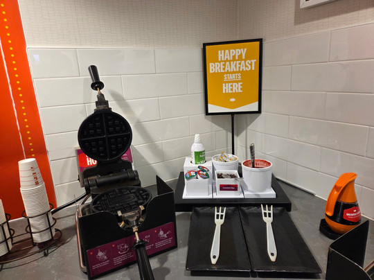 曼彻斯特拉昆塔套房酒店主图