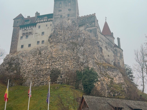 Untravelled Paths Ltd-布加勒斯特必去景点