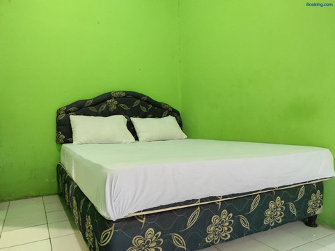 OYO 93411 Syariah Hotel Tomborang