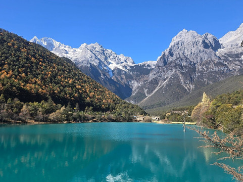 蓝月谷-丽江市必去景点