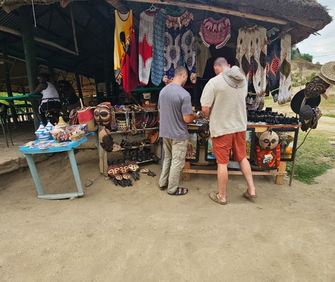 Empirical Tour and Travel Ltd-吉塞尼必去景点