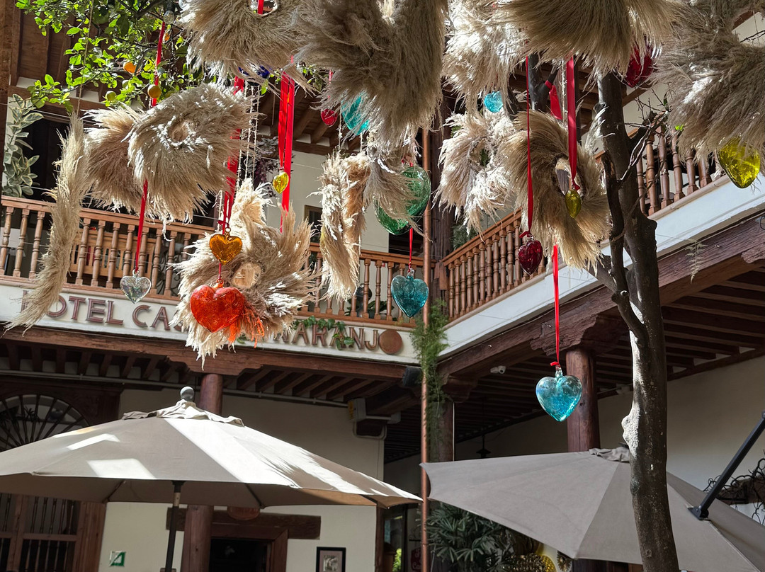 纳兰霍之家酒店主图