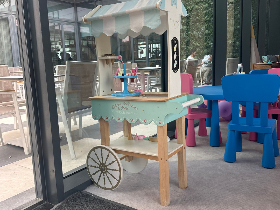 Ecos Dubai Hotel at Al Furjan主图