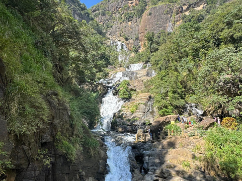 Ella Happy Tours & tuk tuk and taxi-埃勒必去景点