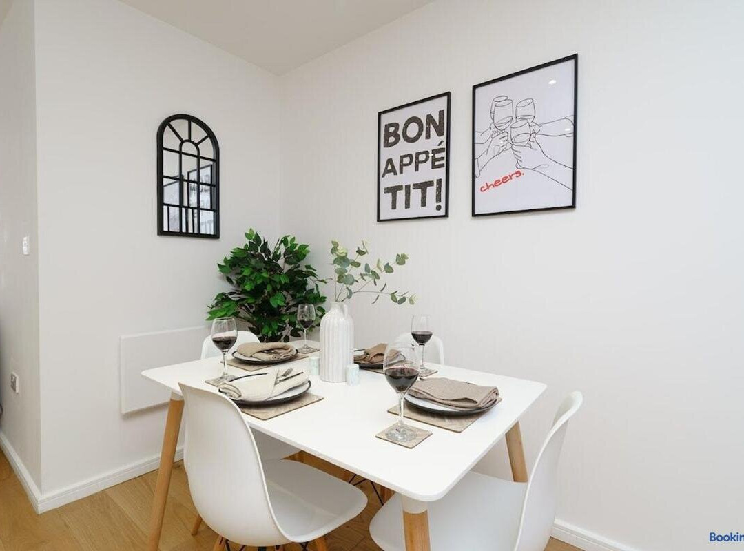 Marlows Apartments