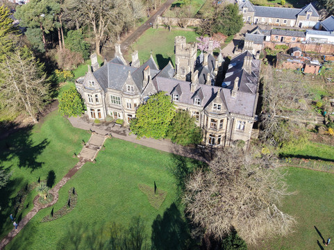 Insole Court-卡迪夫必去景点