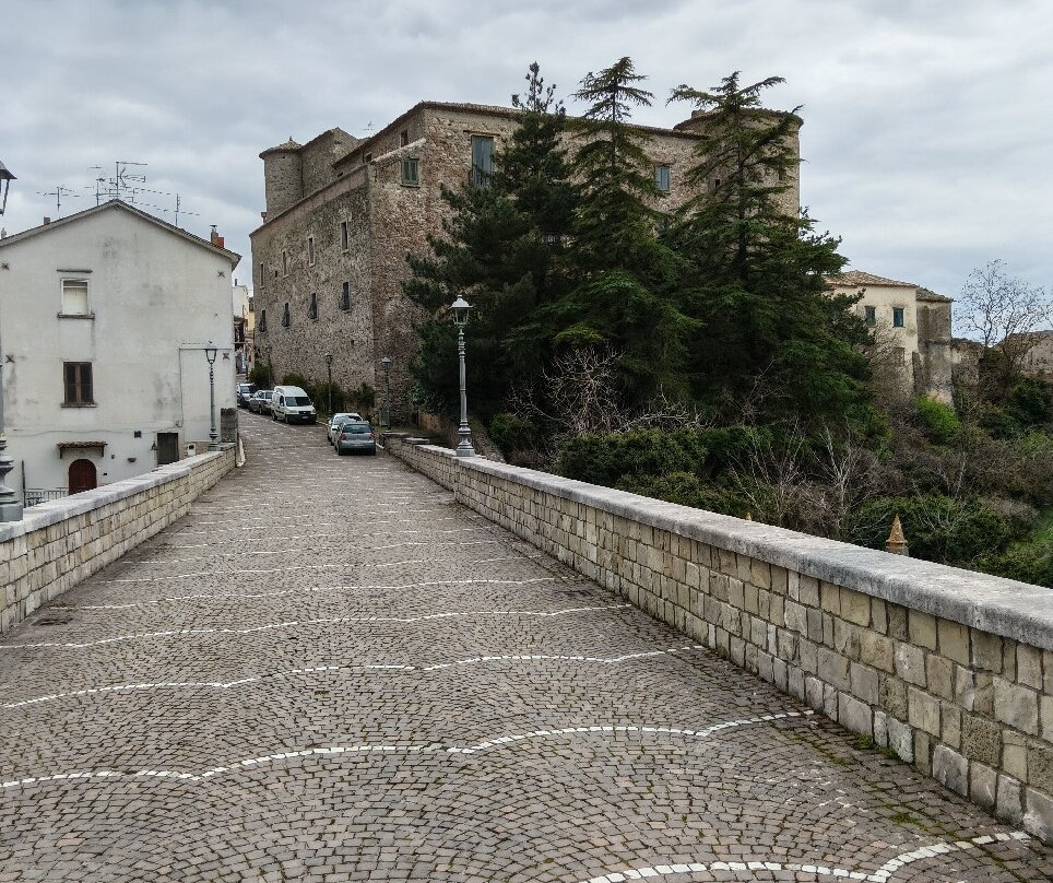 Castello dei Susanna di Zungoli-Zungoli必去景点