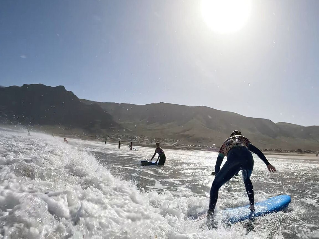WAVE RITUALS Surf+Yoga+Massage-Caleta de Famara必去景点