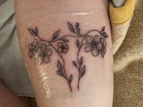 INKspiration Tattoo and Piercing Studio-托雷莫里诺斯必去景点