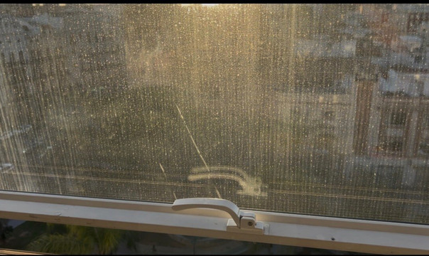 瓦伦西亚港海你酒店主图