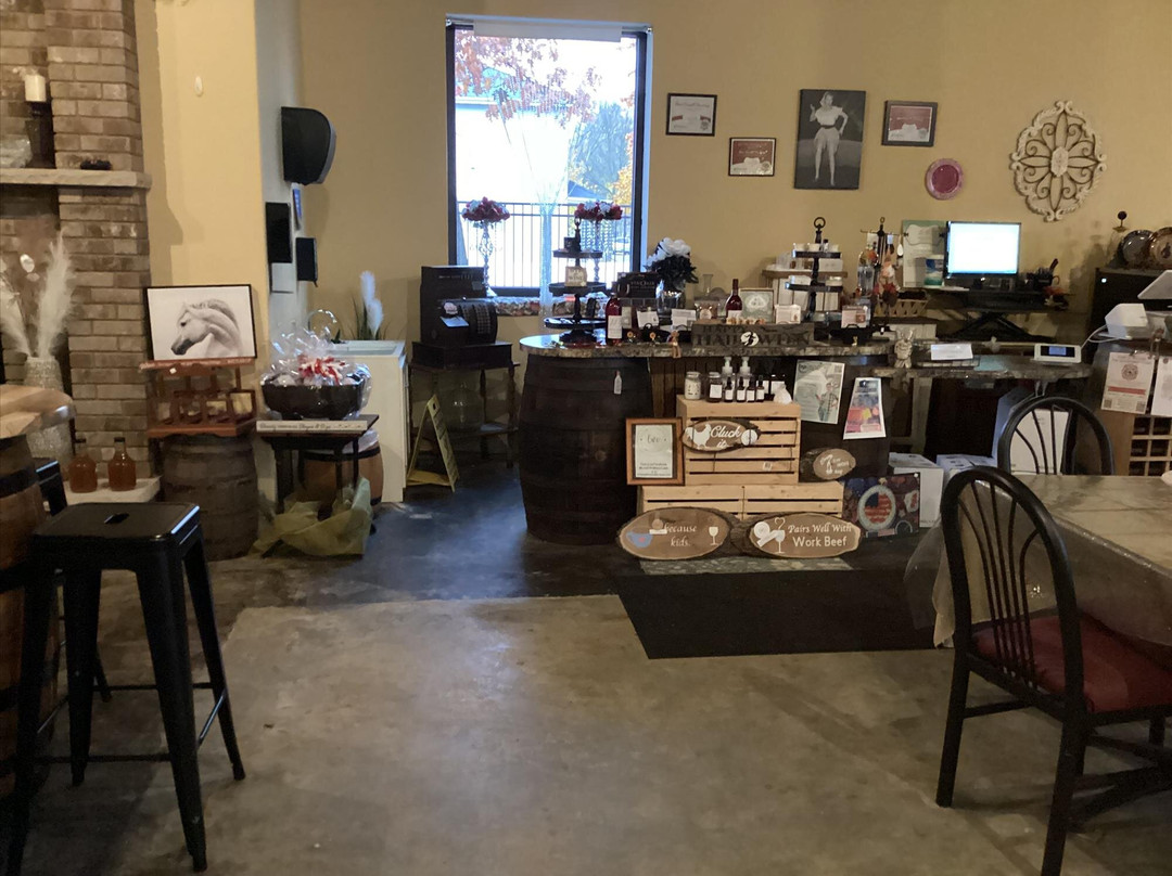 Lil' Ole Winemaker Shoppe-Wausau必去景点