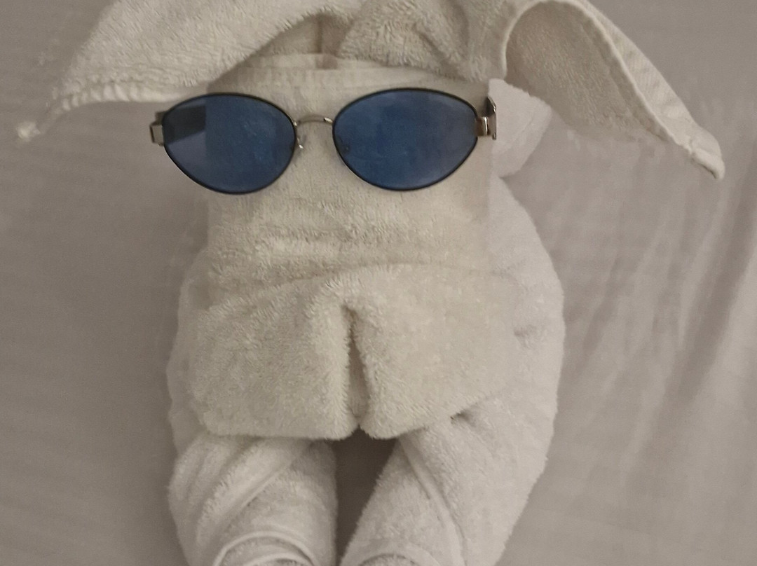 幸福生活村度假酒店主图