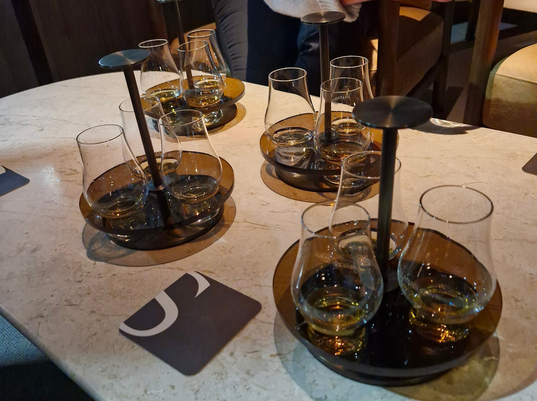 Sullivans Cove Distillery-剑桥必去景点